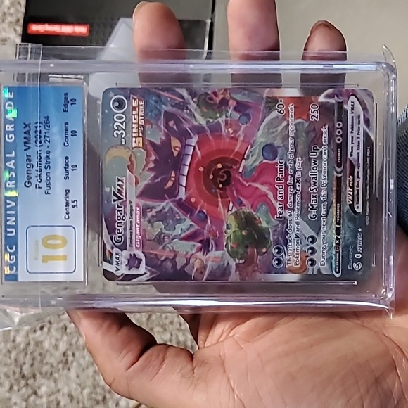 Gengar VMAX Fusion Strike 271/264 Holo Secret Rare Pokémon TCG CGC 10 Sub Grades - Picture 2 of 6
